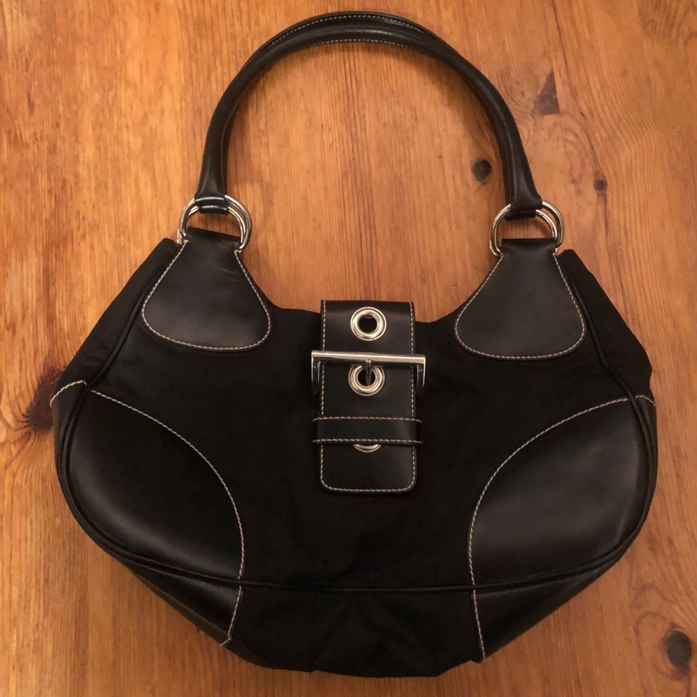 ❌SOLD❌ Prada Black Nylon/Leather Handbag